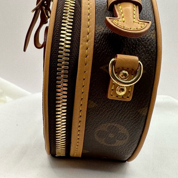 Louis Vuitton Boite chapeau small bag with strap - Picture 10 of 12